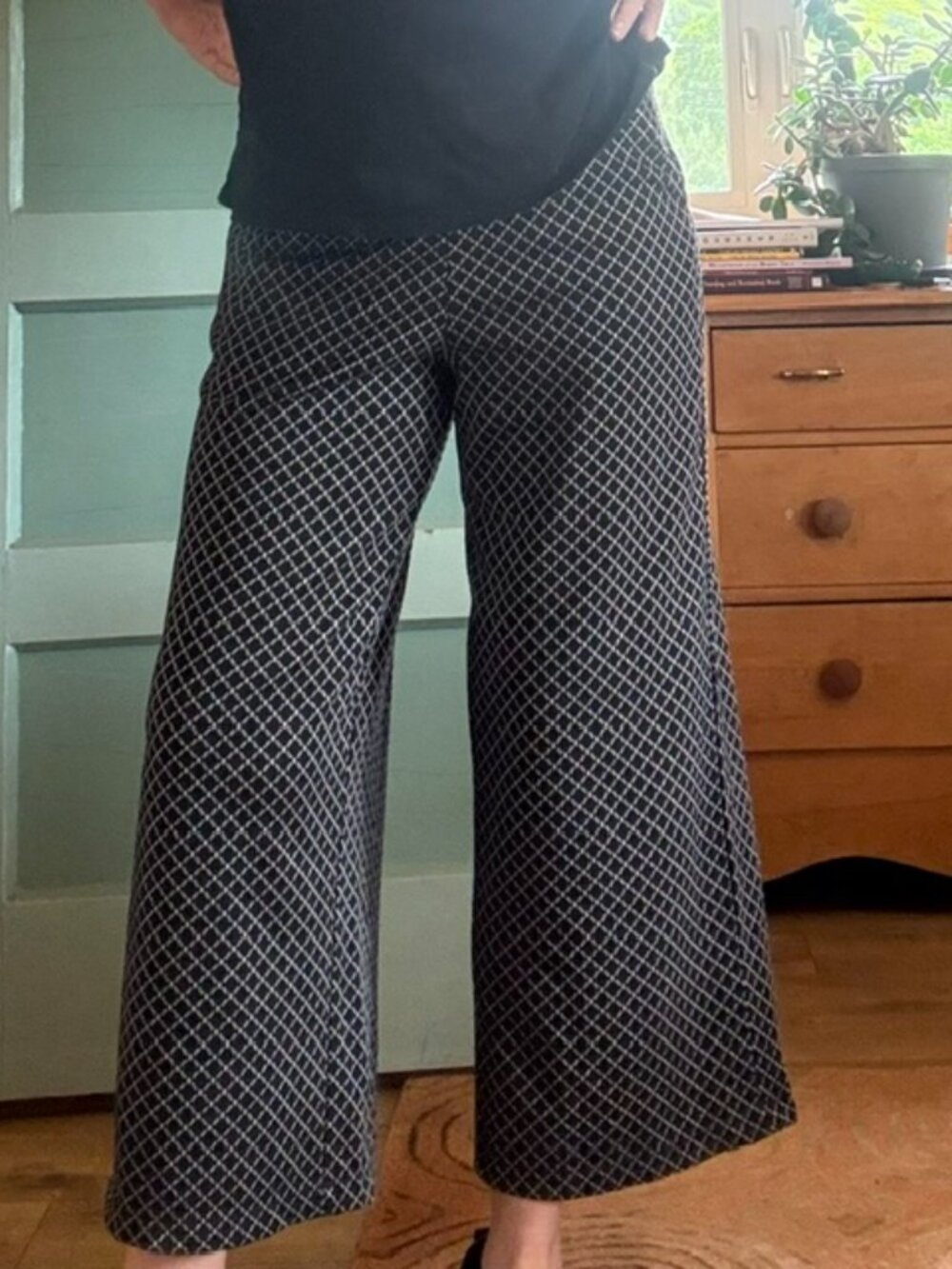 Max Studio Black Wide-Leg Pants with White Grid Detail